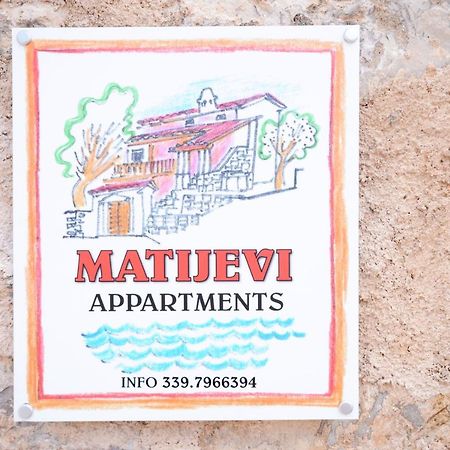 Matijevi Apartments Sistiana Ngoại thất bức ảnh