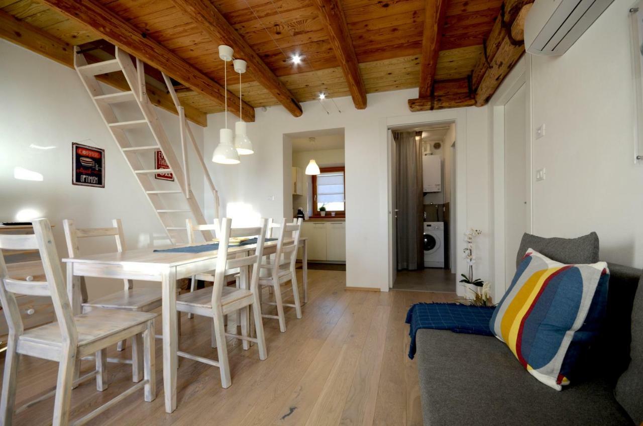 Matijevi Apartments Sistiana Ngoại thất bức ảnh